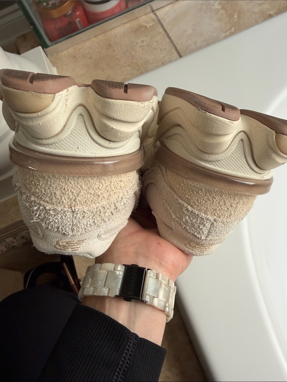 New Balance 9060 Beige Cream Lace-Up Sneakers 7 - Picture 3 of 9